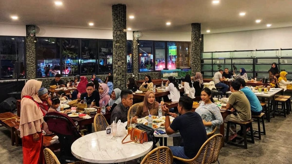 7 Tempat Makan Malam Hits di Cilacap yang Wajib Dicoba